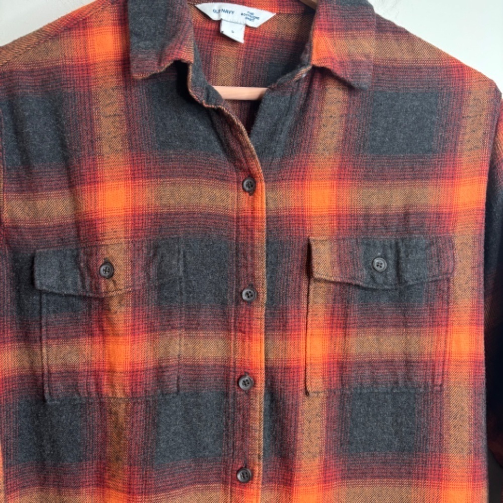 Old Navy The Boyfriend Flannel Shirt S Swiftie Evermore Grunge Fall Cozy Classic - Picture 2 of 8